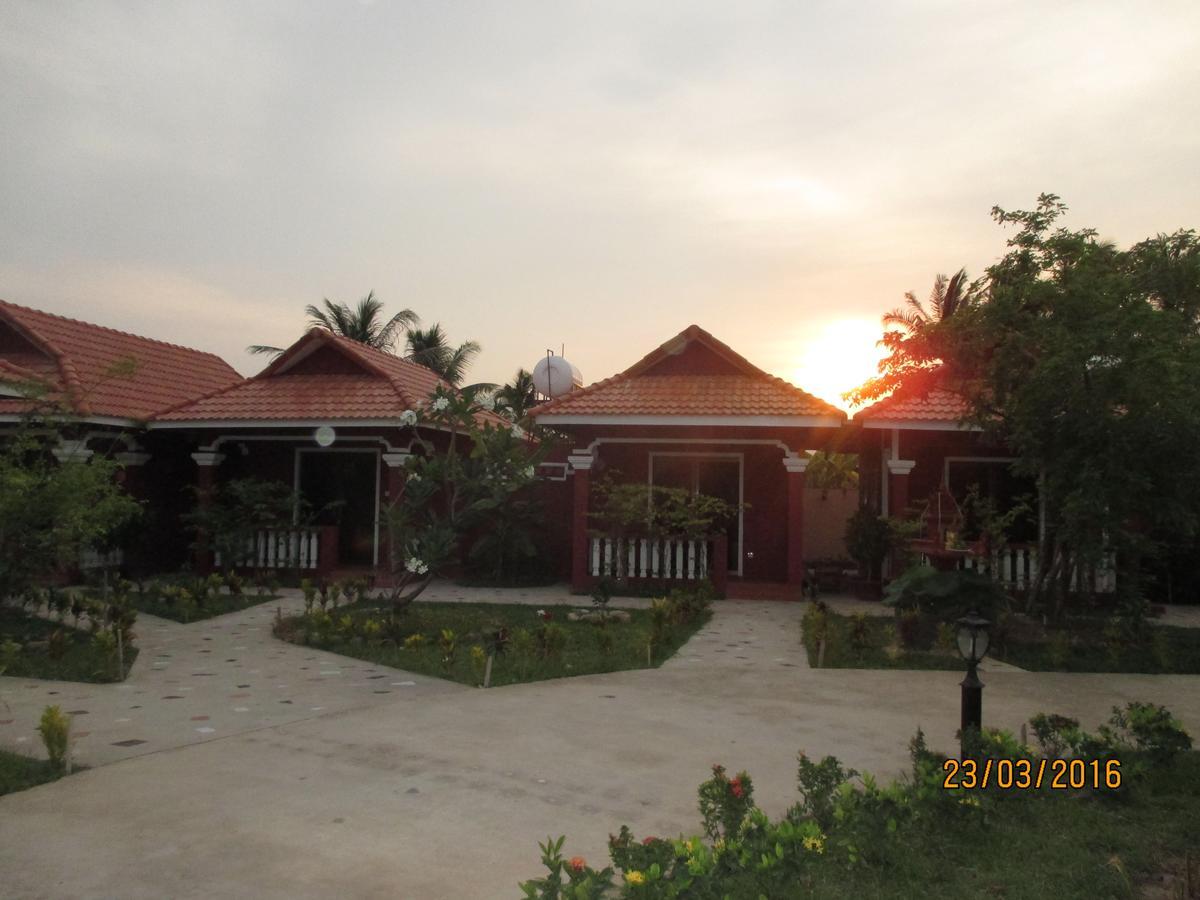 Phoumrumduol Bungalow Kampot Eksteriør bilde